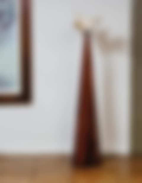 LAMPADAIRE SN31 DIT AUSSI LA RELIGIEUSE (preview)