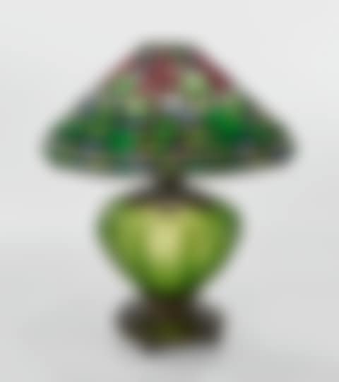 "GERANIUM" TABLE LAMP (preview)
