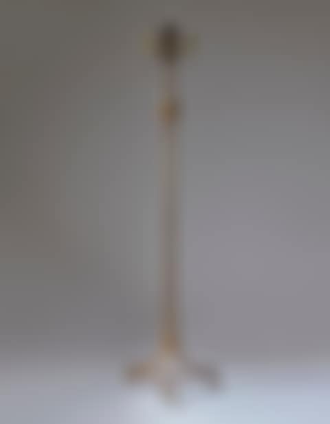 "OSSELET, DEUXIÈME VERSION" FLOOR LAMP (preview)