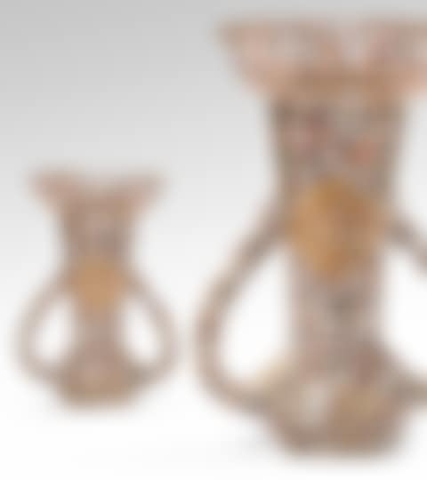 PAIR OF VASES (preview)