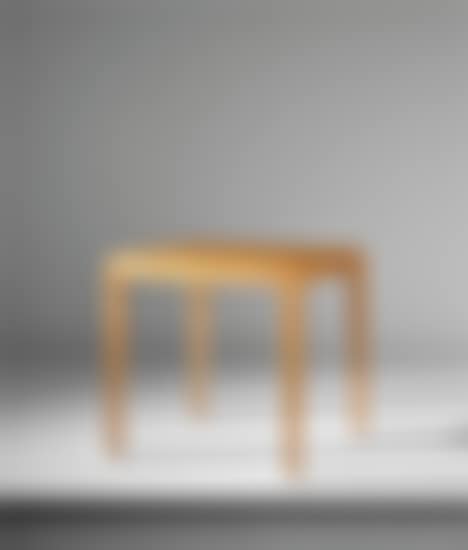 Side table (preview)