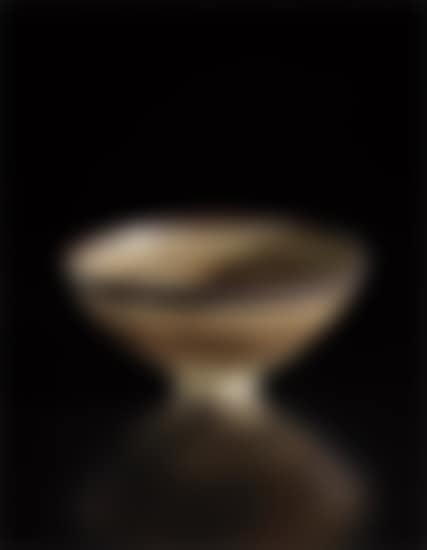 Monumental footed bowl (preview)