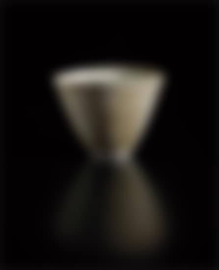 Conical bowl with oval lip (preview)