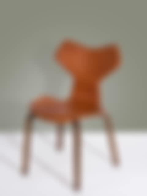 Suite de douze chaises mod. 4130 dites "Grand Prix" (preview)