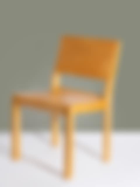 Suite de seize chaises mod. 11/611 dites "stacking chairs" (preview)