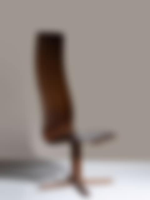 Fauteuil à haut dossier dit « Oxford chair » (preview)