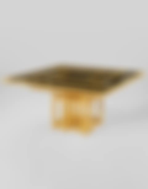 Rare Dining Table (preview)
