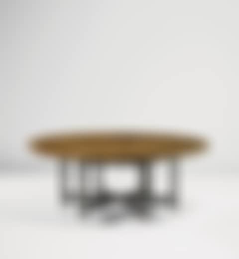 Dining table (preview)