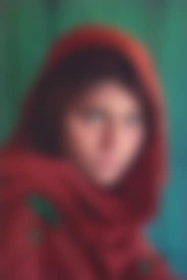 Sharbat Gula, Afghan Girl, Pakistan (preview)