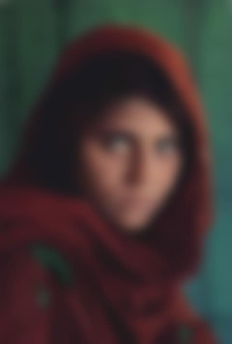 Sharbat Gula, Afghan Girl, Pakistan (preview)