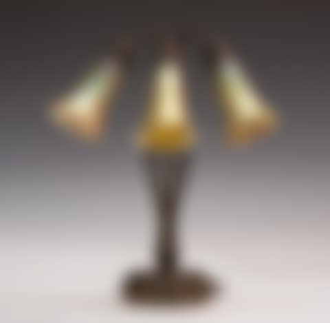 Three Light Table Lamp (preview)