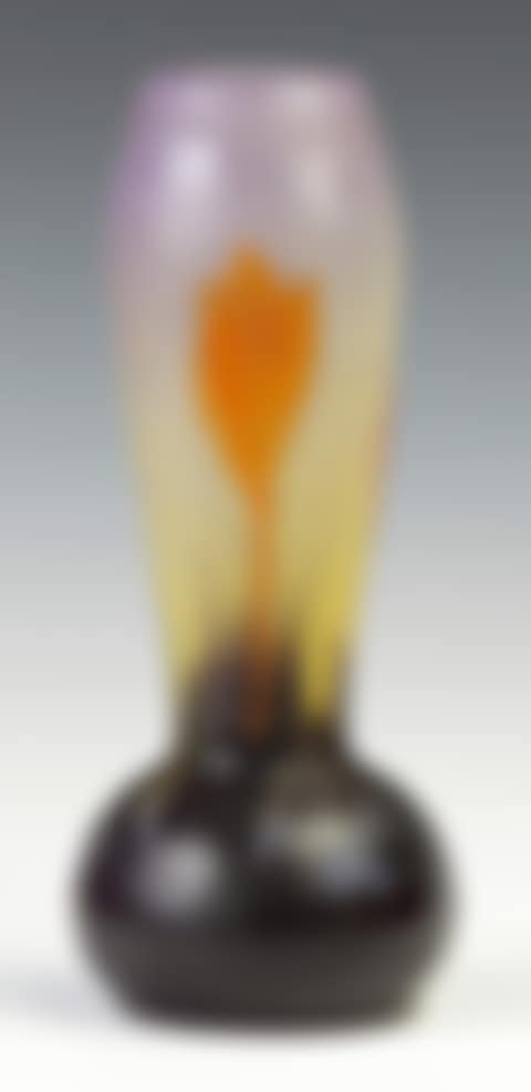 Fine Daum Nancy Art Glass Vase with Floral Decoration (preview)