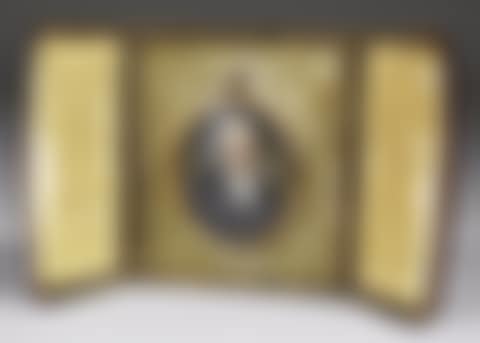 Miniature painting on ivory - Shoulder length portrait of an elderly cleric (preview)