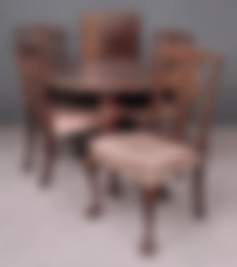 dining table (preview)