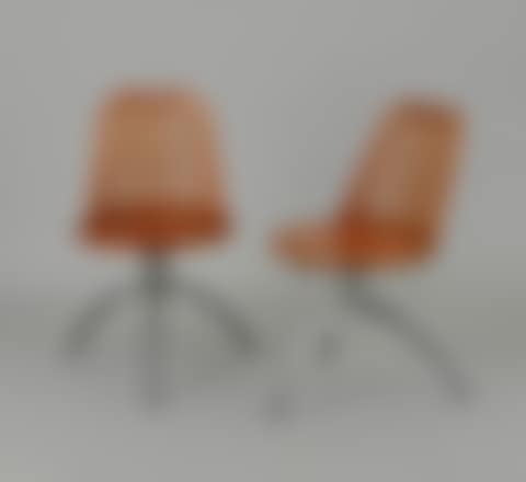 Young Girl chair (preview)