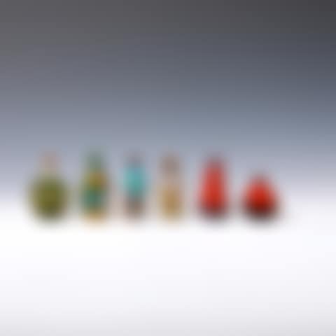 TWO-COLOR OVERLAY WHITE GLASS SNUFF BOTTLE & OTHERS 6 PIECES (preview)