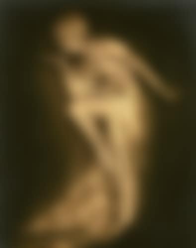 Untitled (woman with leg up, smiling), Paris, vers 1925 Tirage au bromure d'époque monté sur carton (preview)
