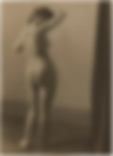 Standing Figure (preview)