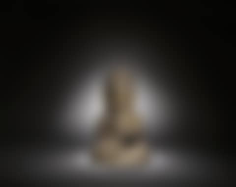 A GILT BRONZE SEATED FIGURE (preview)