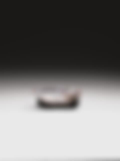 A CRYSTAL CARVED ‘LOTUS LEAF’ WASHER <br/>EARLY QING DYNASTY (preview)
