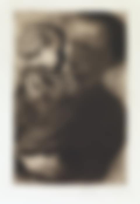 Mutter mit Kind auf dem Arm (preview)