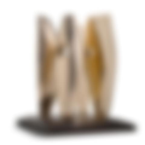 Four Figures Waiting (preview)