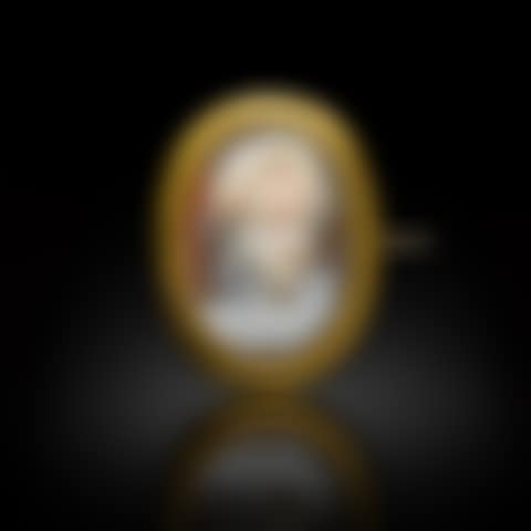 Cameo with a bust of Apollo (preview)