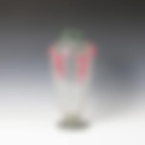 VASE WITH PANPRES ROSES DECOR (preview)
