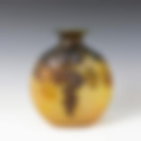 VASE WITH GRAPE DECOR (preview)