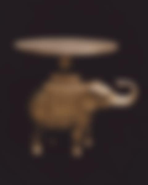 L'ÉLÉPHANTINE TABLE (preview)