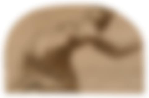 A kneeling woman with her arms stretched out (preview)