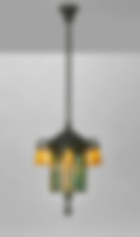 EIGHT-LIGHT CHANDELIER (preview)