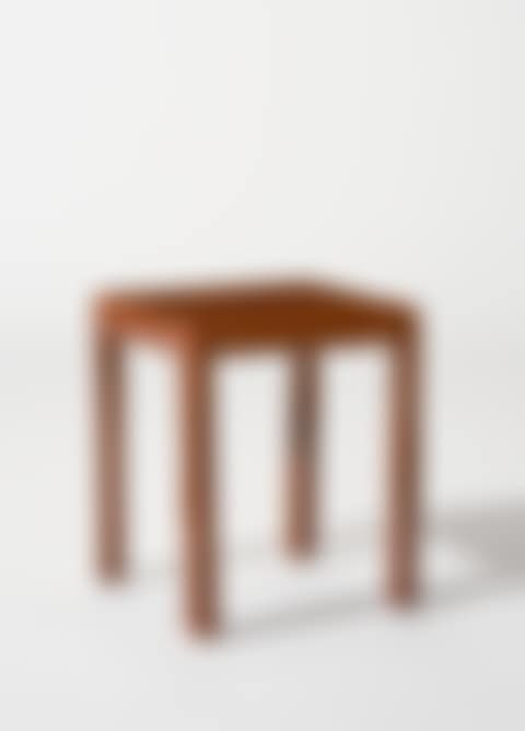 SIDE TABLE (preview)