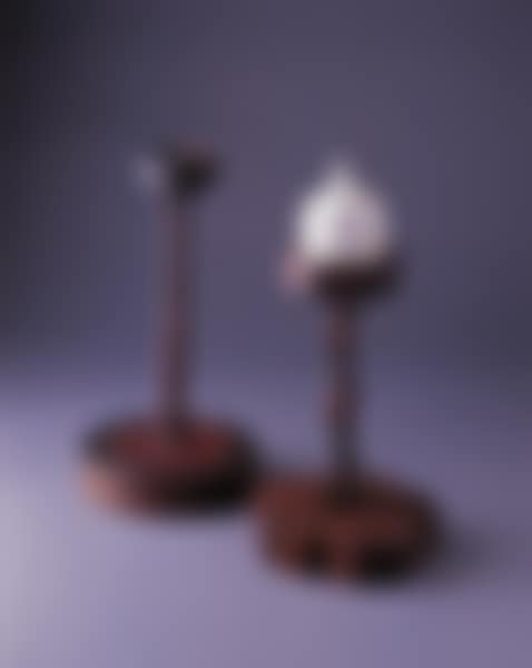 목제화형등잔대 木製花形燈盞臺 (preview)