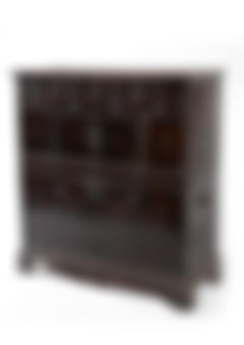 Two Tiered Chest (preview)