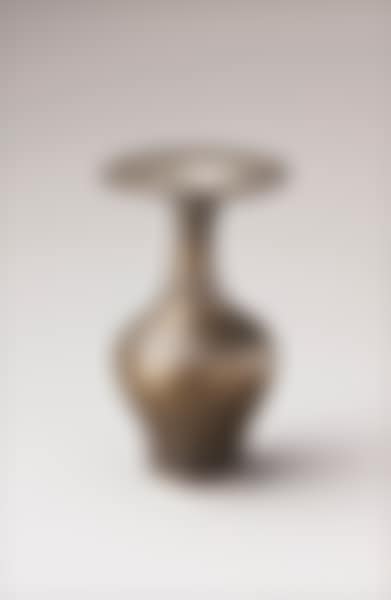 Vase with flaring lip (preview)