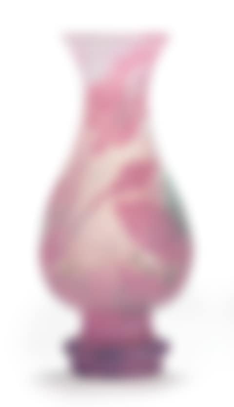 A Wheel-carved Cameo Glass Vase (preview)