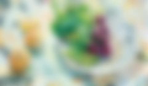 Radishes and onions (preview)