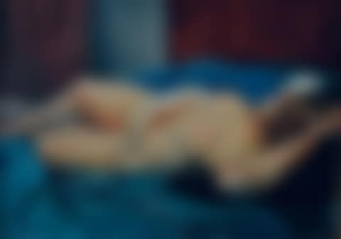 Reclining nude model (preview)