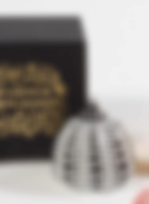 Pumpkin, Black and White (preview)
