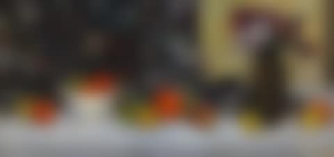Früchtestillleben mit geblümtem Stoff und Vase (preview)
