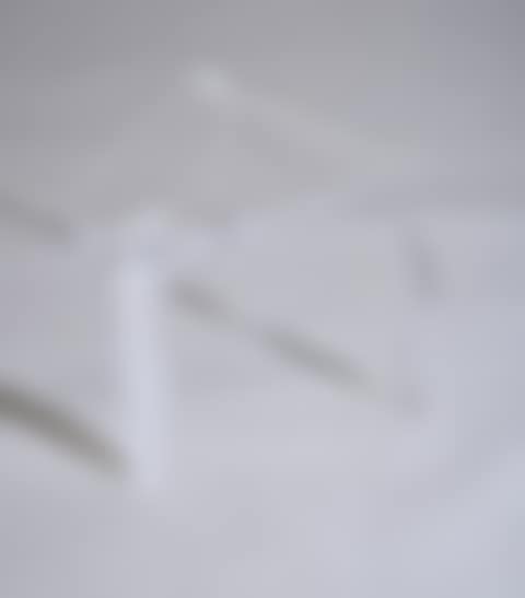 SIDE TABLE (preview)