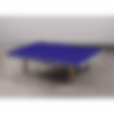 TABLE BLEU KLEIN™ (preview)