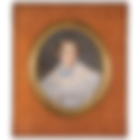 Portrait of a blonde woman with ringlet hairstyle (preview)