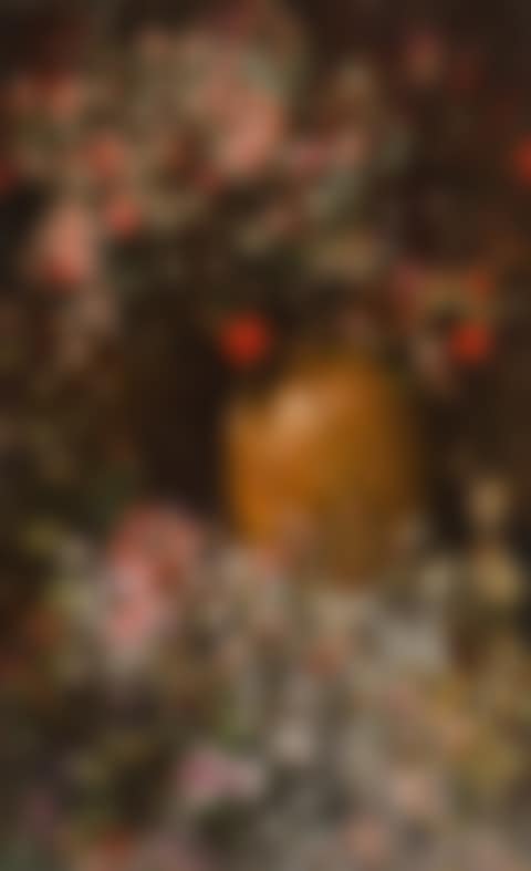 Flowers in a vase (preview)