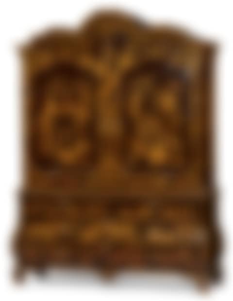 A DUTCH BLACK-AND-GILT JAPANNED LINEN PRESS (preview)