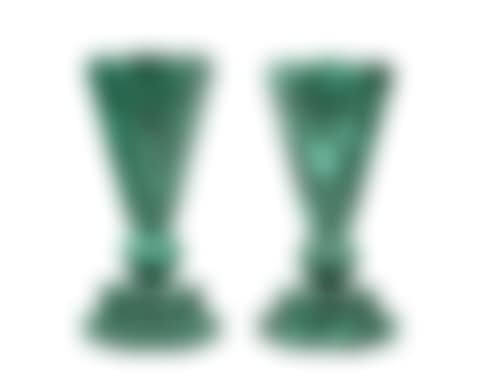 A pair of malachite veneer vases (preview)