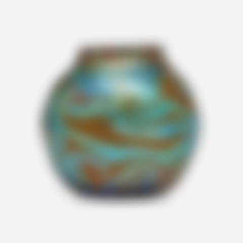 Damascene vase with prunts (preview)