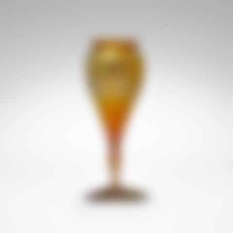 Floriform vase (preview)