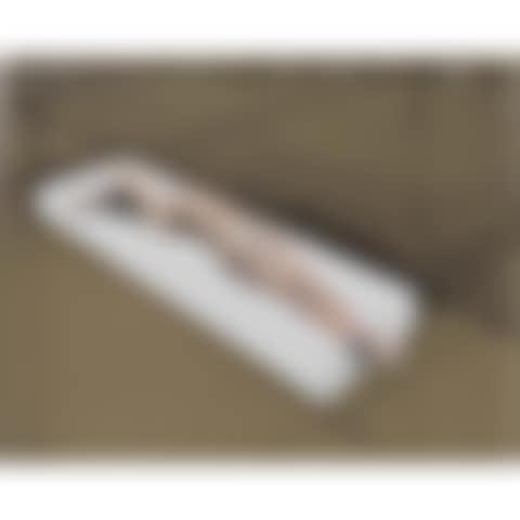 Wrapped women (preview)